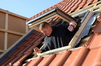 Pose de fenêtres de toit Velux à Osmets